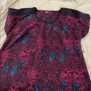 Maternity satiny top -Xl